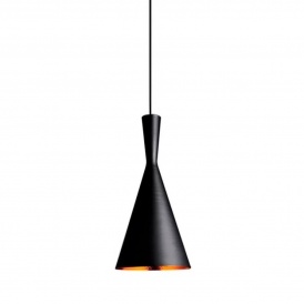 Luminaria colgante COL5202A - negra

Material: Aluminio

Potencia m?¡x.: 40 W

Rosca: E27

Clase de aislacion I

Cable 1,5 m

Color: Exterior: Negro mate, interior: Cobre mellado

Medidas: 19 ?? 40 cm